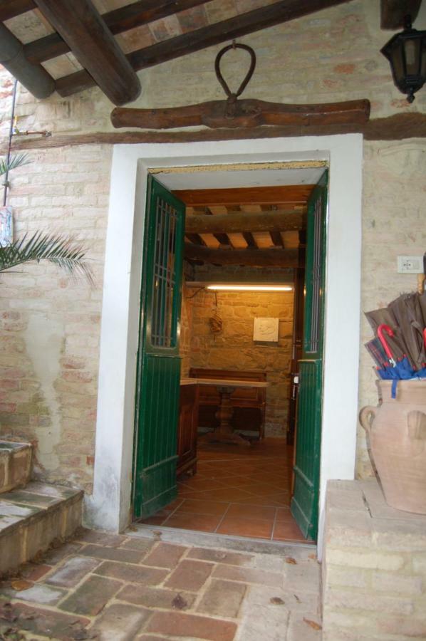Il Poggio Βίλα Mombaroccio Εξωτερικό φωτογραφία